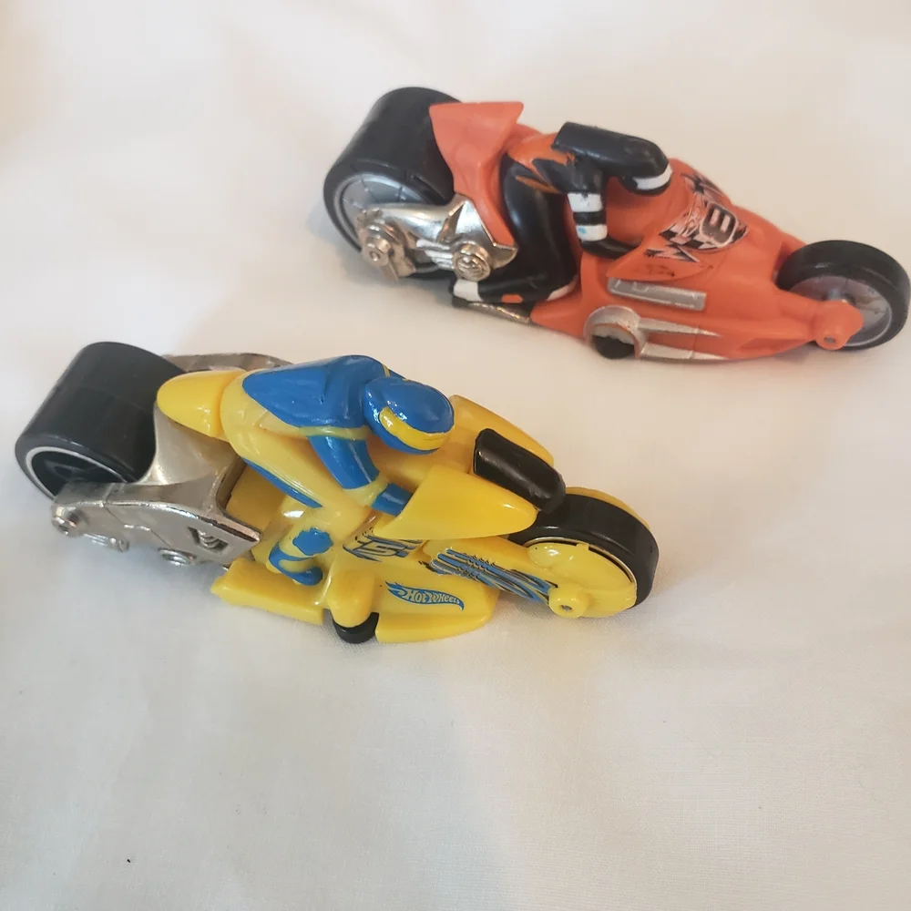 Vtg (15) Hotwheel Vehicles -80's thru early 2000's